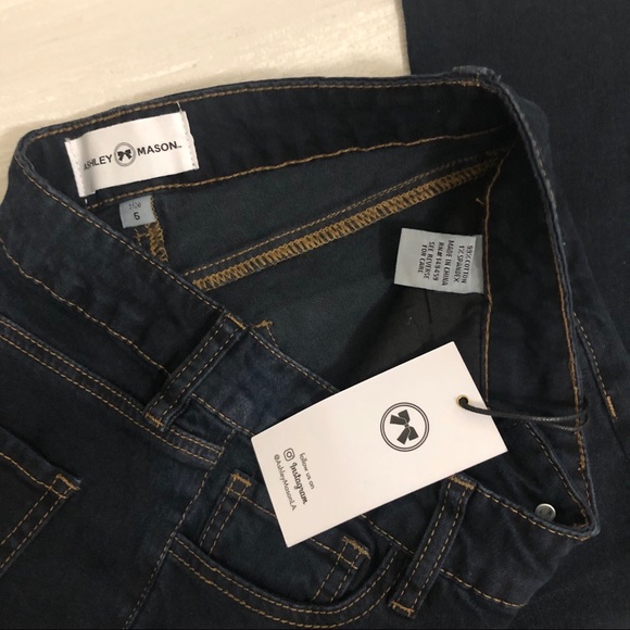 Ashley Mason Dark Wash Jeans 5 NWT - Picture 5 of 7